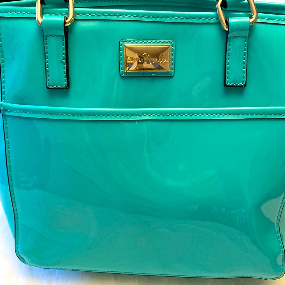 Simply Noelle teal Patent leather handbag- like new